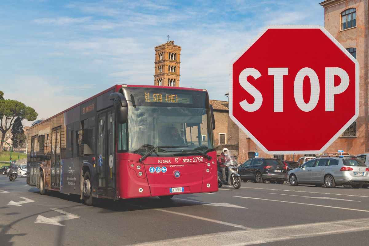 un autobus e il cartello stop