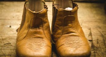 Non volevo separarmi dalle mie vecchie scarpe e le ho riutilizzate così: tre soluzioni alternative per renderle uniche